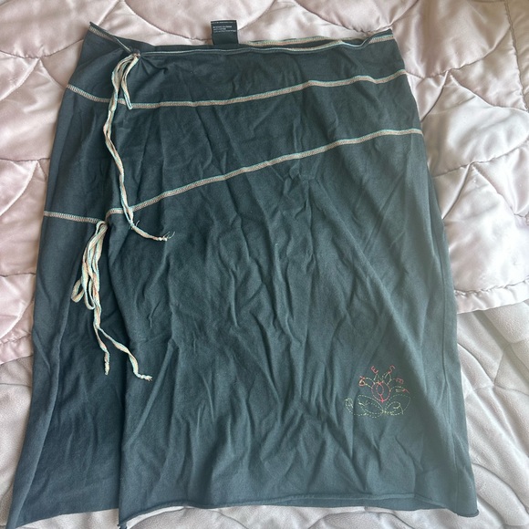 Beach 100% cotton midi flowy cut out skirt - Picture 1 of 2